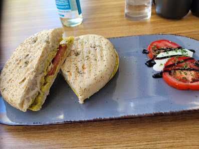 HIRSCH. Café regional – Bild