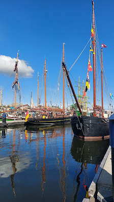 Speedboot-Safari & Segeltörns Wasserwelt Bremerhaven – Bild