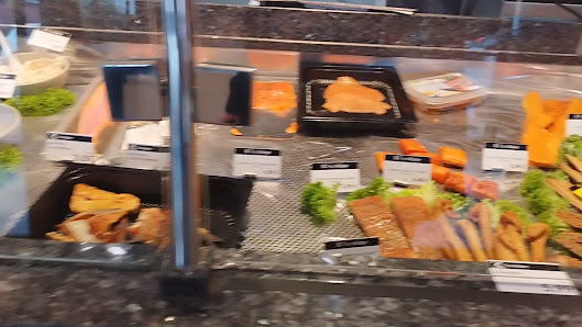 Fisch Kalter Hauptsitz und Manufaktur – Bild