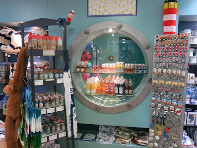 Maritimer Souvenir-Shop – Bild