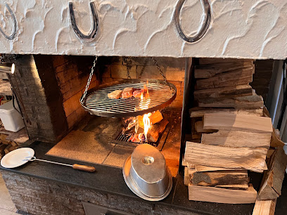Rauchfang Steakhouse mit Feuer