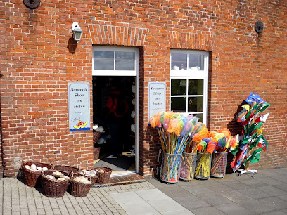 Souvenir Shop am Hafen