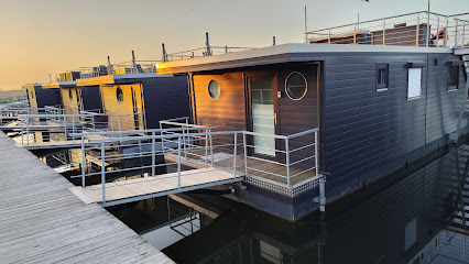 Hausboote am Wangermeer