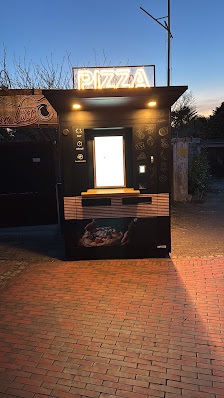 24/7 Pizzeria Guarnieri – Bild