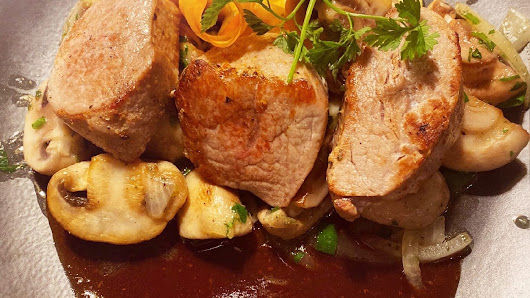 Rauchfang Steakhouse mit Feuer – Bild
