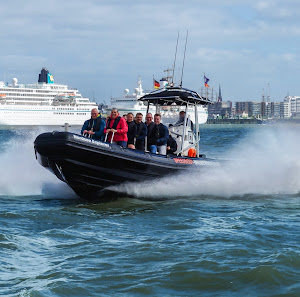 Speedboot-Safari & Segeltörns Wasserwelt Bremerhaven – Bild