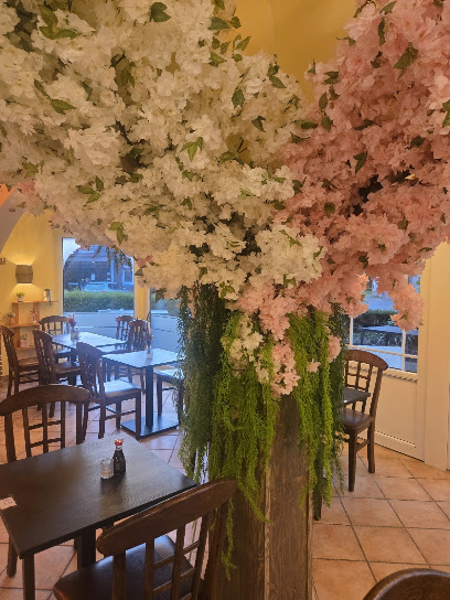 Yummy Vietnamesisches Restaurant & Sushi Bar